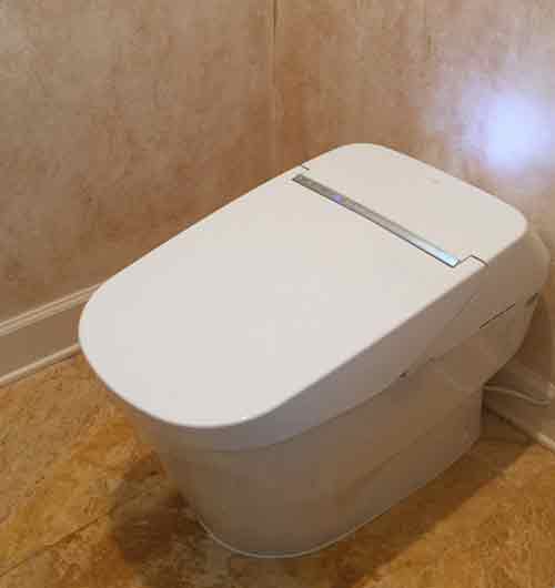 Modern Style White Toilet