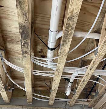 PEX-A Commercial Re-pipe - PEX-A Pipes in ceiling