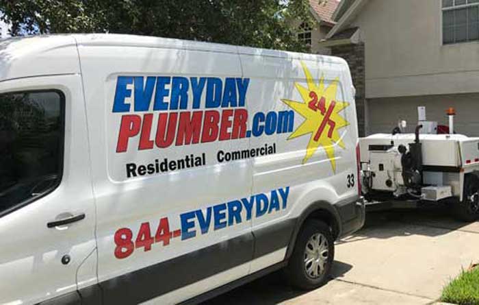 EVERYDAYPLUMBER.com plumbing van in front of a home in Carrollwood, FL