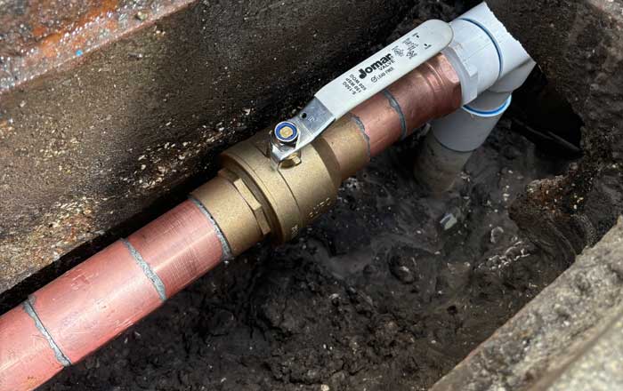 Main shutoff valve repaired with copper and a quarter turn brass ball valve in Tampa