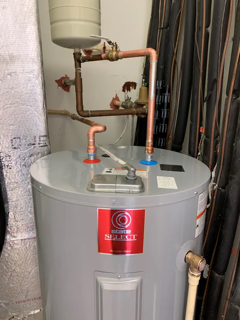 State Select water heater installed by EVERYDAYPLUMBER.com with copper piping
